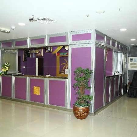 Golden Square Hotel Apartments Dubai Bagian luar foto