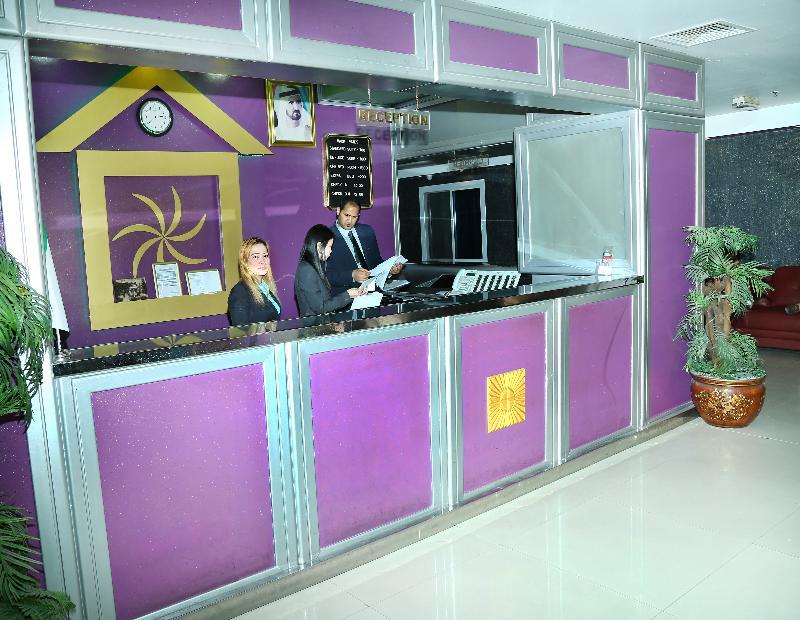 Golden Square Hotel Apartments Dubai Bagian luar foto