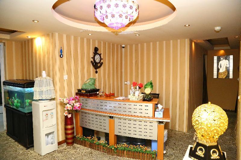 Golden Square Hotel Apartments Dubai Bagian luar foto