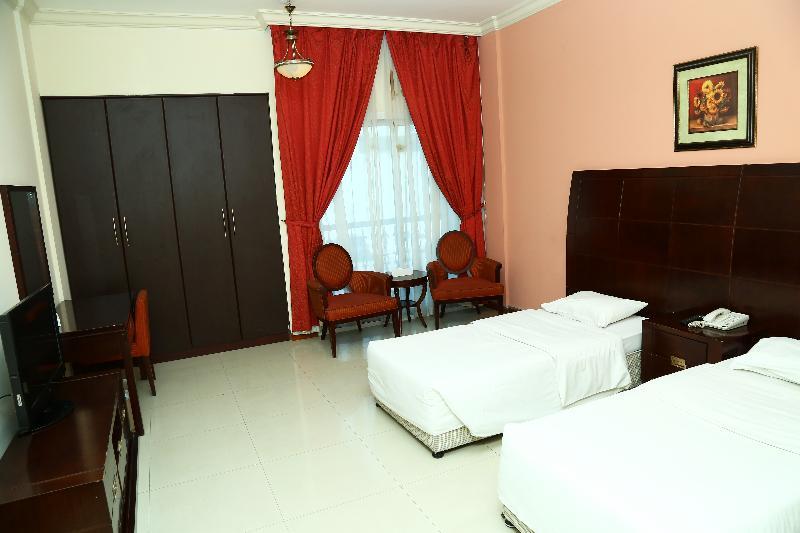 Golden Square Hotel Apartments Dubai Bagian luar foto