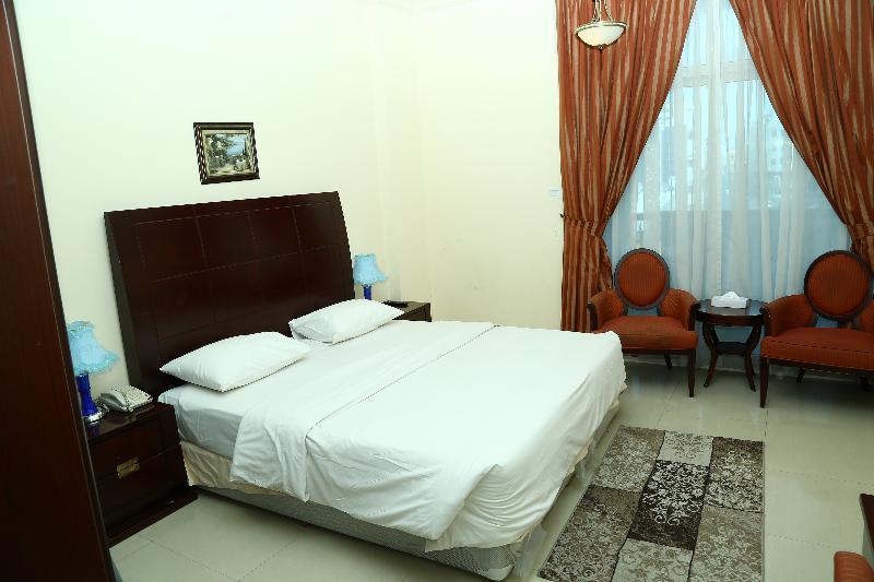 Golden Square Hotel Apartments Dubai Bagian luar foto
