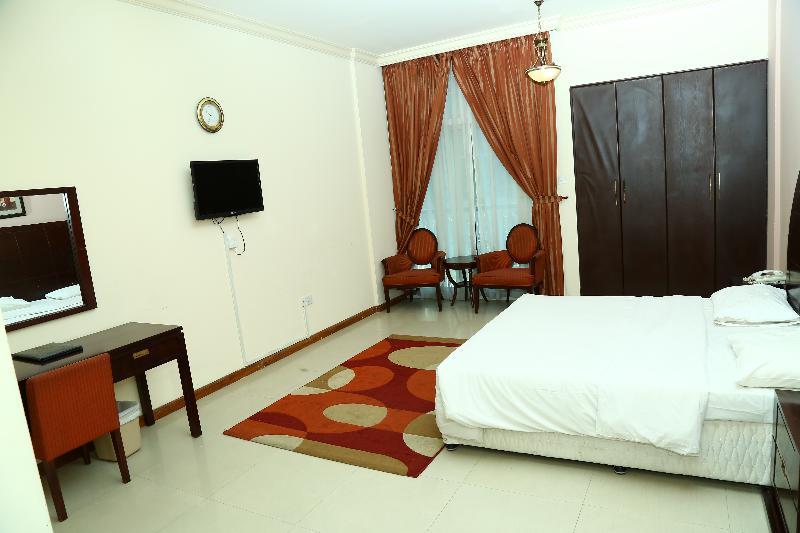 Golden Square Hotel Apartments Dubai Bagian luar foto