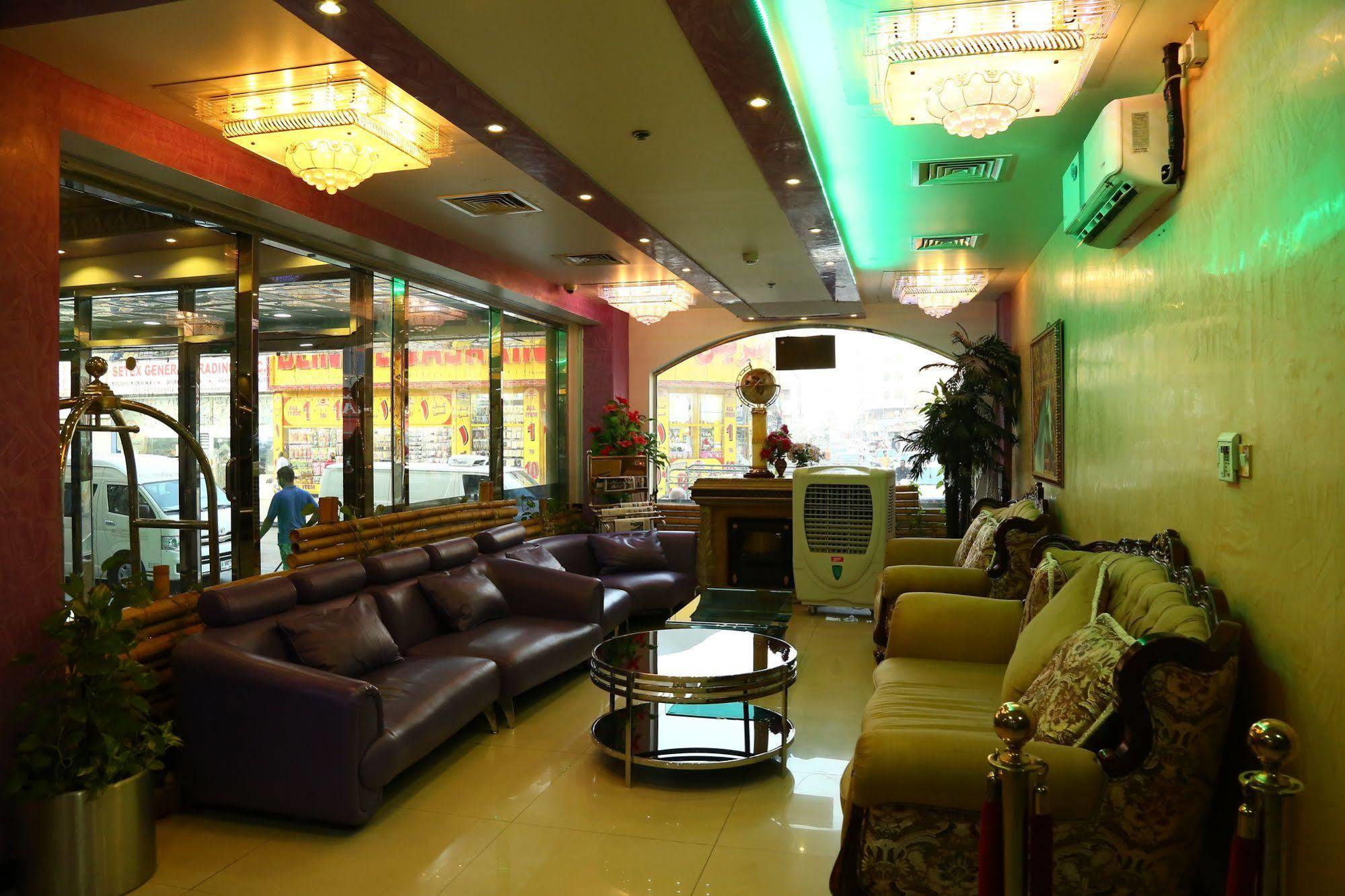 Golden Square Hotel Apartments Dubai Bagian luar foto