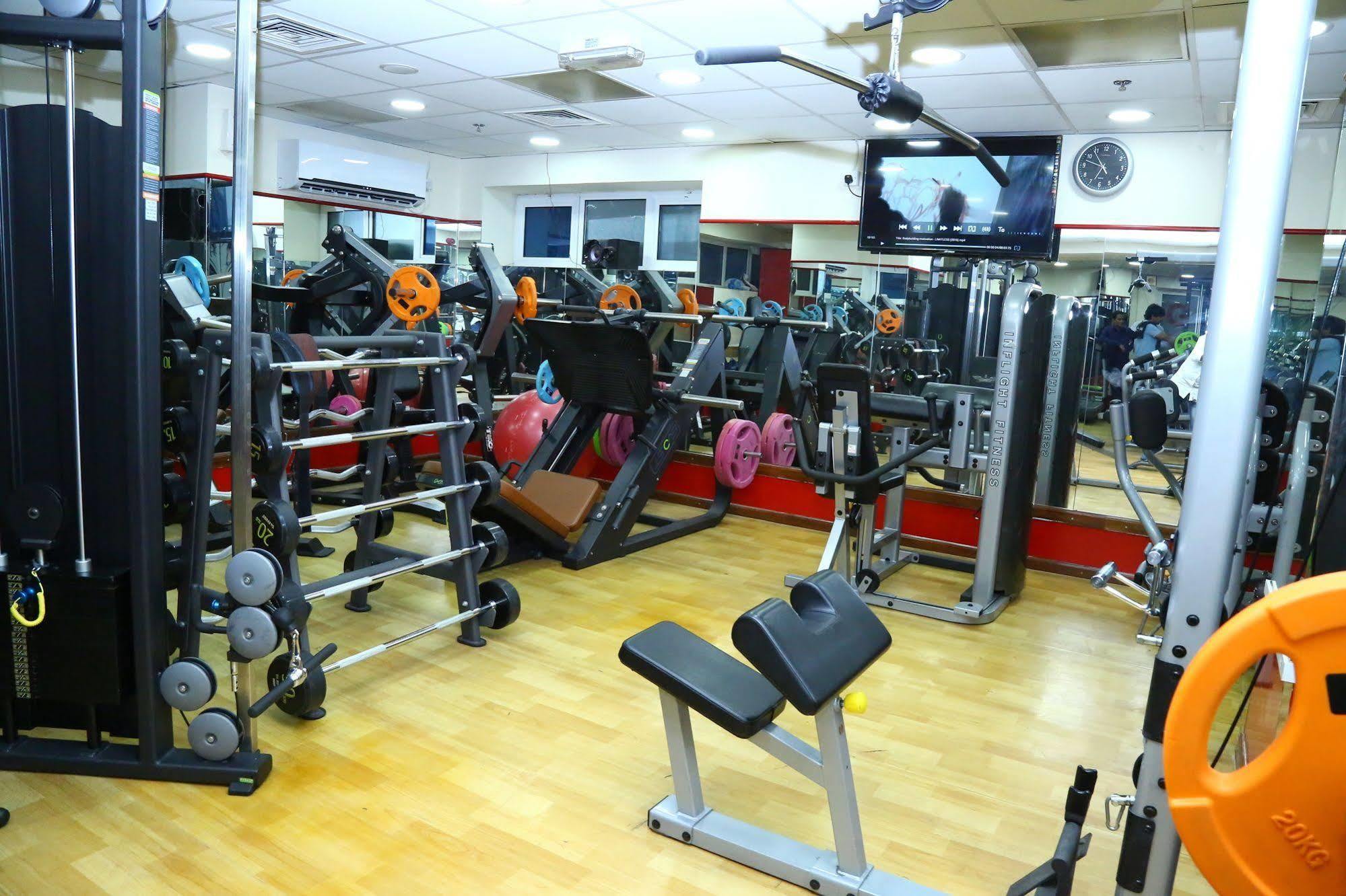 Golden Square Hotel Apartments Dubai Bagian luar foto